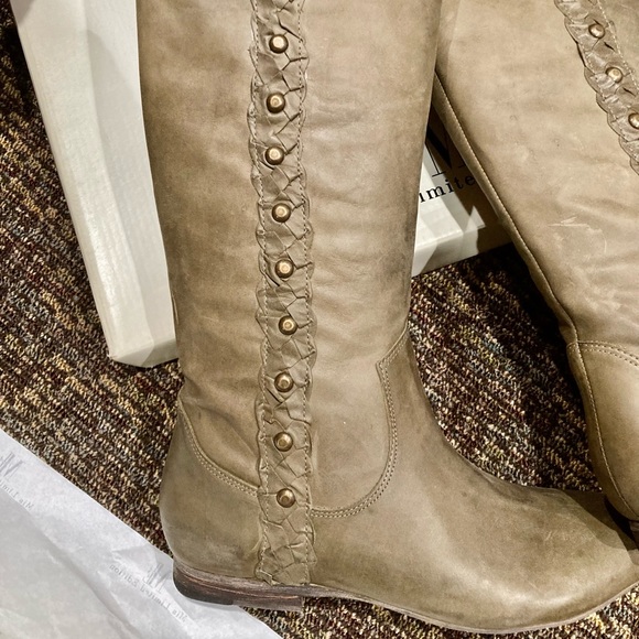 NWB Mia Limited Edition Lea  Military Green Leather Knee High Boots - Picture 3 of 11